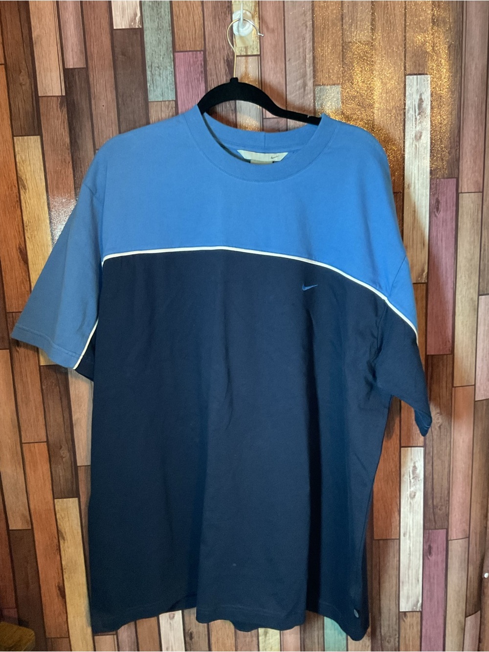 Men’s Vintage Nike T-Shirt Two Tone Blue And Navy Color block Size XXL NWT